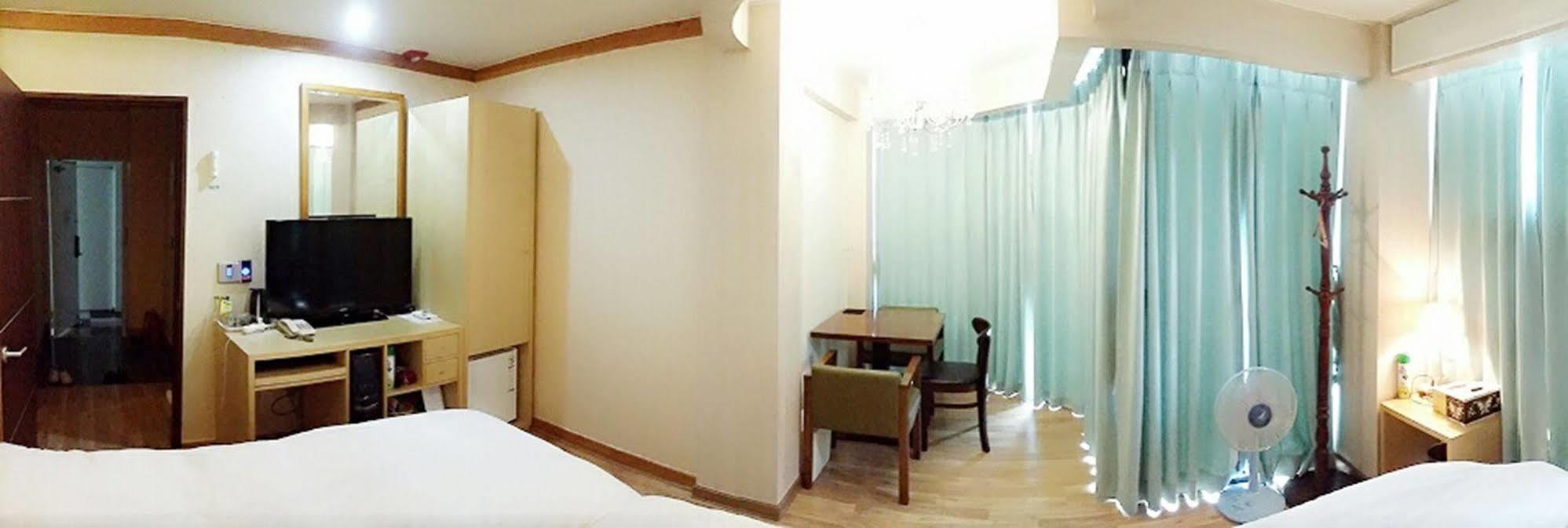 Jeonju Tourist Hotel Eksteriør billede