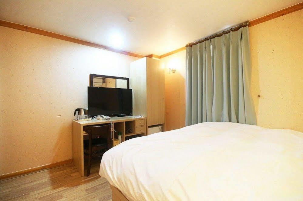 Jeonju Tourist Hotel Eksteriør billede