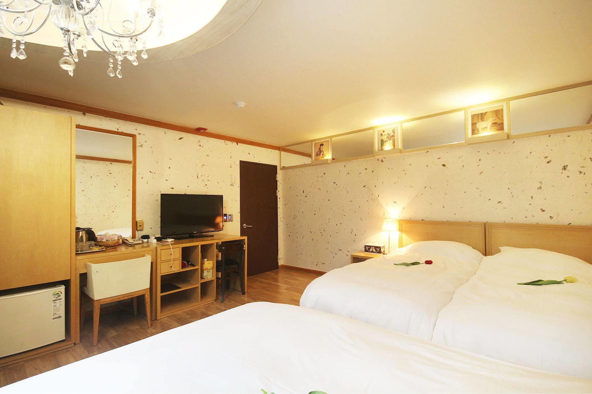 Jeonju Tourist Hotel Eksteriør billede