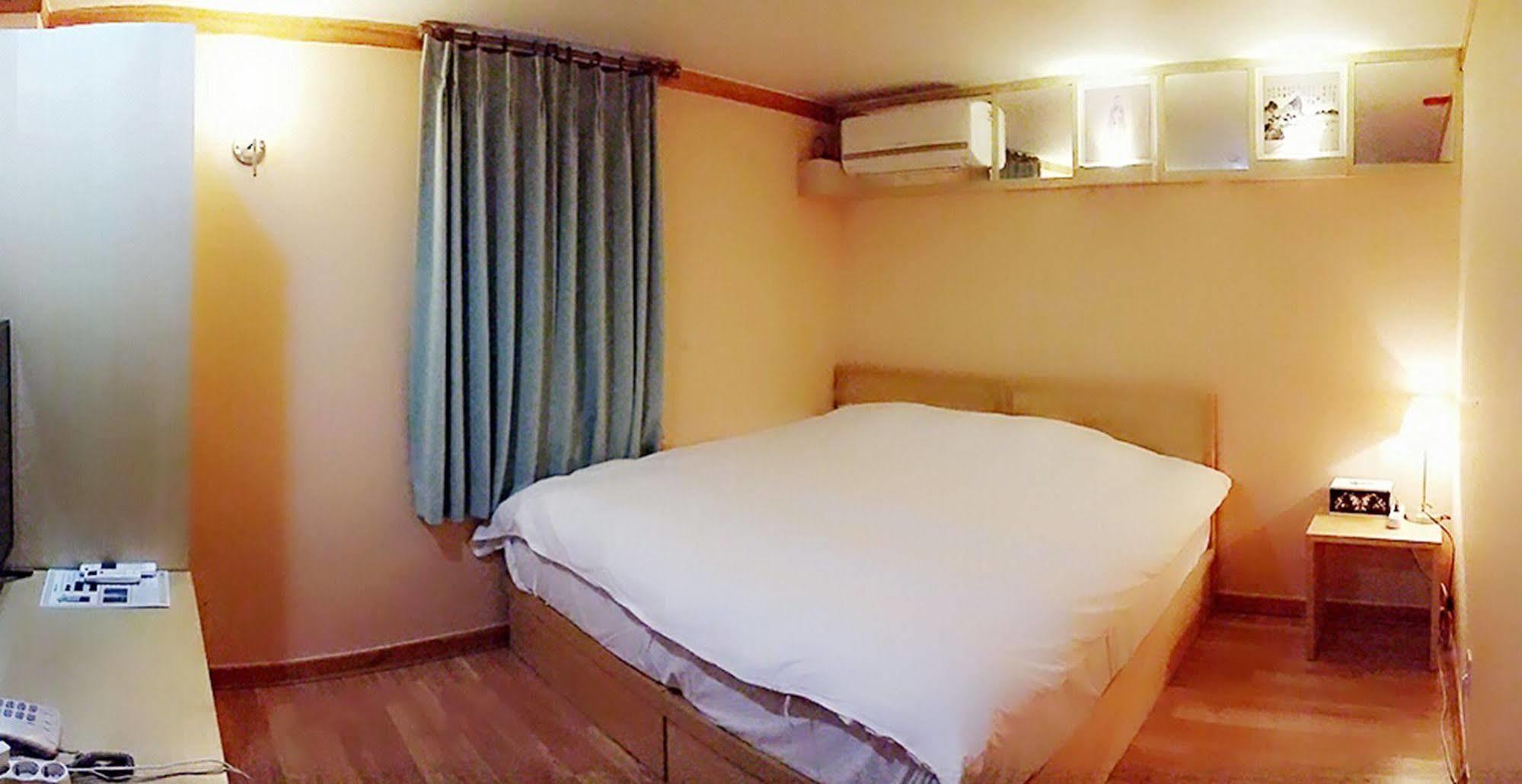 Jeonju Tourist Hotel Eksteriør billede