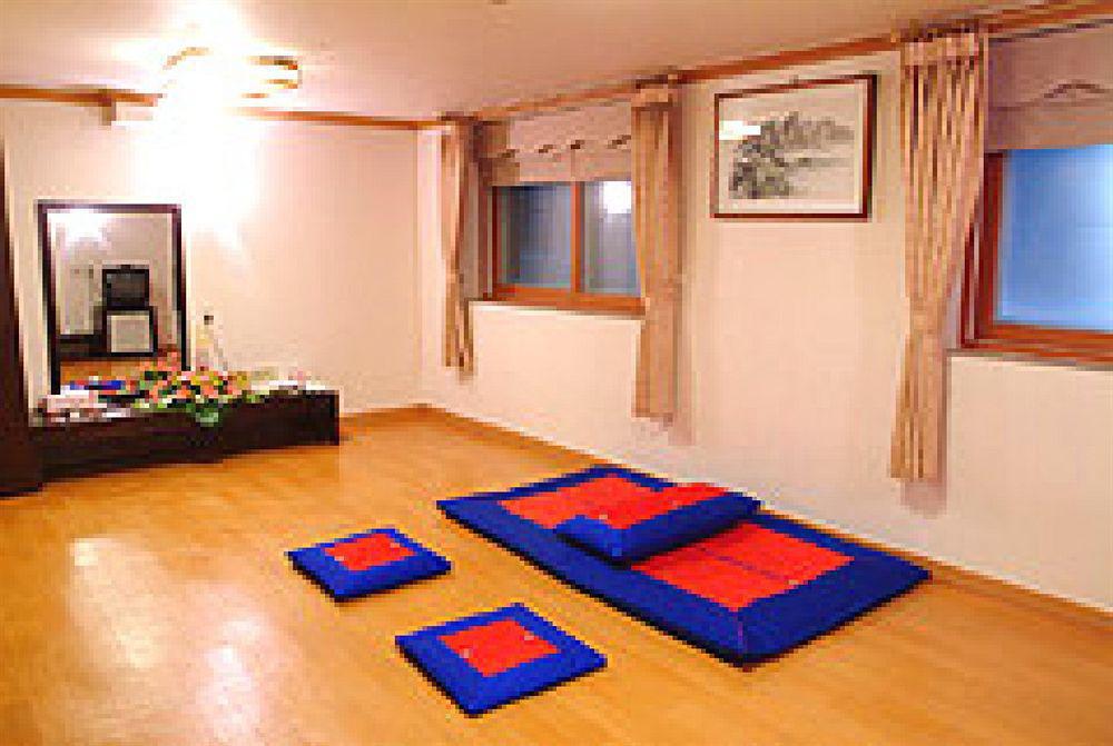 Jeonju Tourist Hotel Eksteriør billede